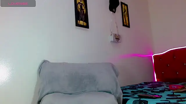 alexsandra kiss online show from February 2026 10:57:01 AM