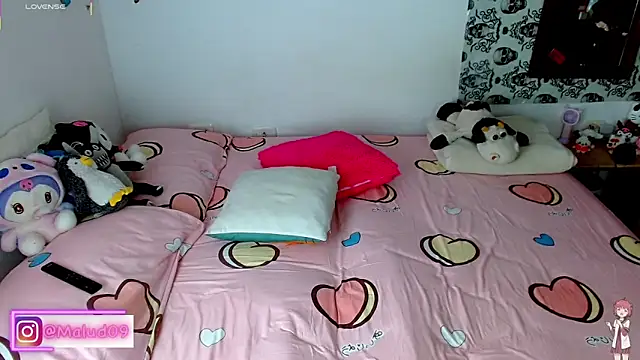 Malud09 online show from October 2025 12:04:02 PM