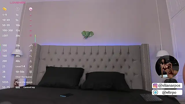 Emiliana Rios online show from October 2025 03:35:01 AM