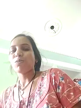 Snapshot of Hotty-Nidhi chatting on March 2025 04:02:02 AM Hotty-Nidhi online show from March 2025 04:02:02 AM