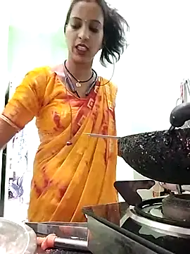 Snapshot of Hotty-Nidhi chatting on March 2025 09:01:02 AM Hotty-Nidhi online show from March 2025 09:01:02 AM