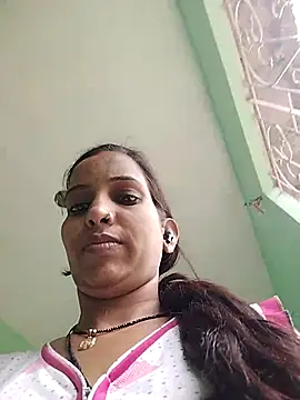 Snapshot of Hotty-Nidhi chatting on March 2025 06:08:02 AM Hotty-Nidhi online show from March 2025 06:08:02 AM