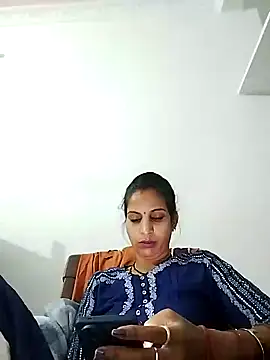 Snapshot of Hotty-Nidhi chatting on March 2025 01:37:02 PM Hotty-Nidhi online show from March 2025 01:37:02 PM