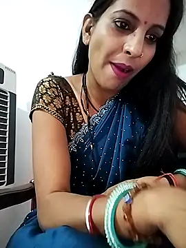 Snapshot of Hotty-Nidhi chatting on March 2025 09:56:02 AM Hotty-Nidhi online show from March 2025 09:56:02 AM