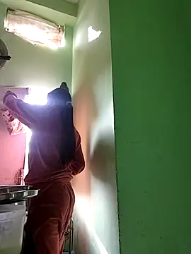 Hotty-Nidhi online show from December 2025 04:08:01 AM