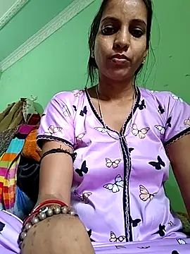Hotty-Nidhi online show from February 2026 03:38:02 AM