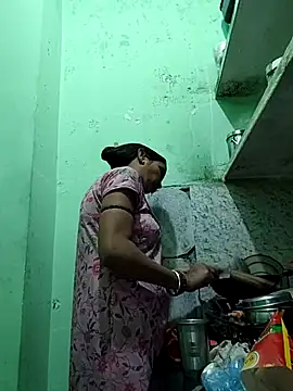 Hotty-Nidhi online show from February 2026 03:43:02 PM