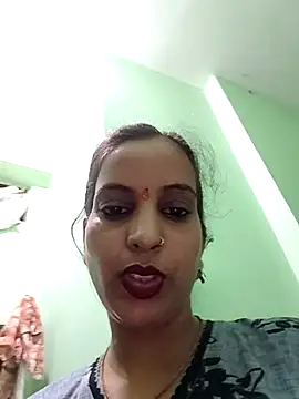 Hotty-Nidhi online show from July 2026 04:02:01 PM
