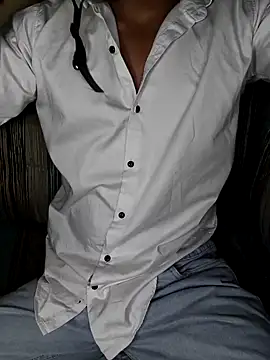 HARSHHU01 online show from October 2025 06:59:01 PM