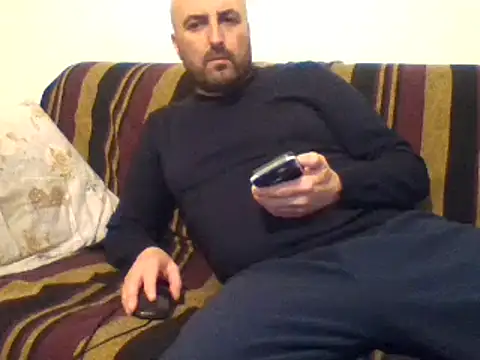 maxxxio12 online show from March 2025 01:35:02 PM