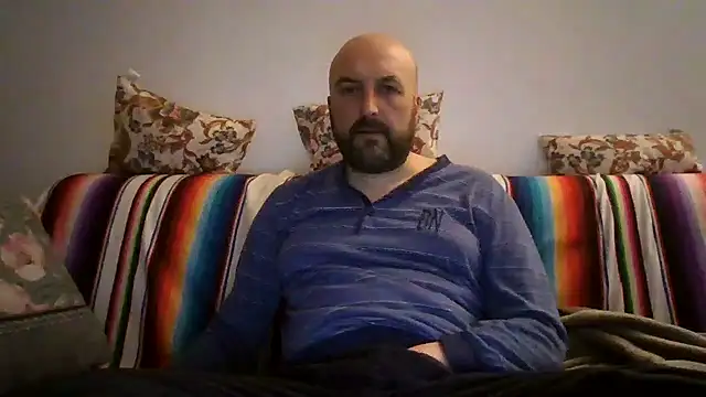 maxxxio12 online show from March 2026 08:14:01 PM