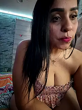 L ucero online show from September 2025 09:18:01 PM