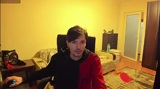 Snapshot of JustinPorno chatting on March 2025 05:35:01 AM JustinPorno online show from March 2025 05:35:01 AM