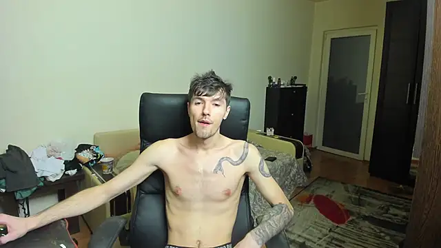 Snapshot of JustinPorno chatting on September 2025 03:34:01 PM JustinPorno online show from September 2025 03:34:01 PM