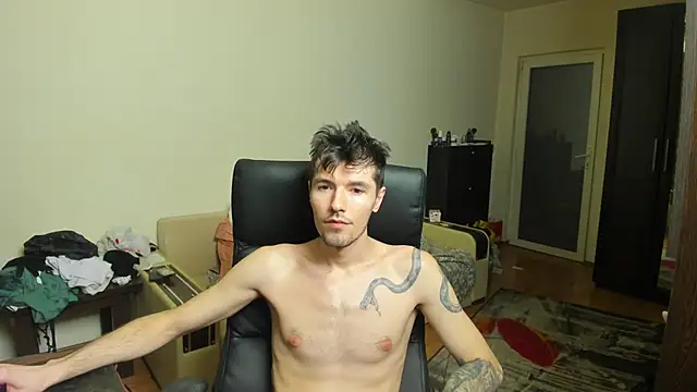 Snapshot of JustinPorno chatting on September 2025 05:13:02 PM JustinPorno online show from September 2025 05:13:02 PM