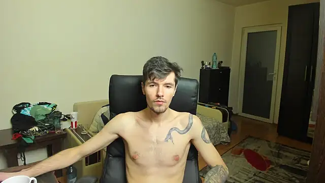 Snapshot of JustinPorno chatting on September 2025 03:58:02 PM JustinPorno online show from September 2025 03:58:02 PM