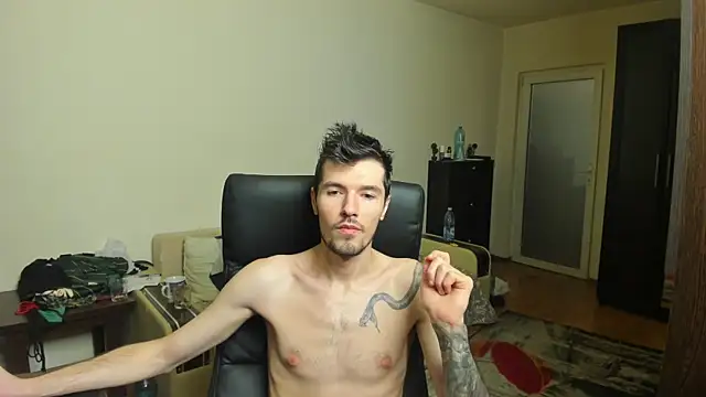 Snapshot of JustinPorno chatting on September 2025 09:20:01 PM JustinPorno online show from September 2025 09:20:01 PM