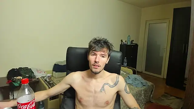 Snapshot of JustinPorno chatting on October 2025 10:38:01 PM JustinPorno online show from October 2025 10:38:01 PM