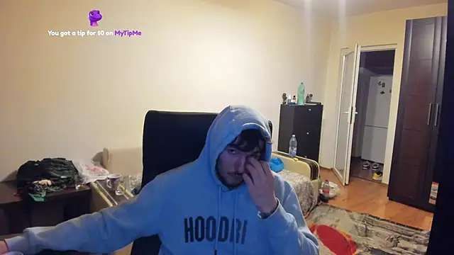 Snapshot of JustinPorno chatting on October 2025 02:24:02 PM JustinPorno online show from October 2025 02:24:02 PM