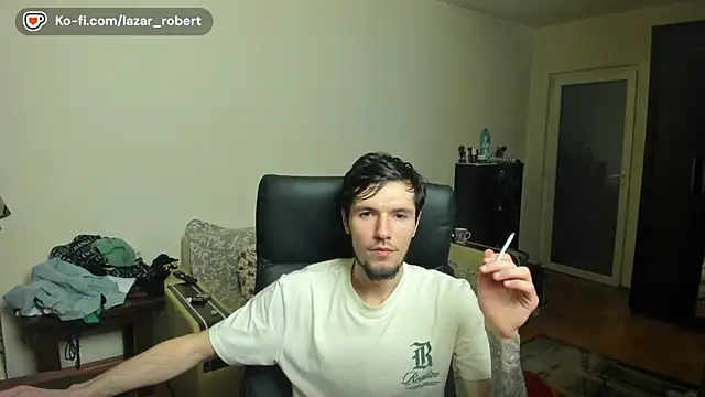 Snapshot of JustinPorno chatting on October 2025 01:37:01 PM JustinPorno online show from October 2025 01:37:01 PM