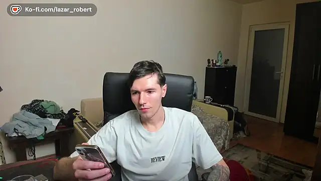 Snapshot of JustinPorno chatting on October 2025 02:18:01 PM JustinPorno online show from October 2025 02:18:01 PM