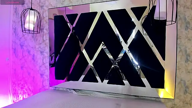 adara evanss online show from November 2025 08:19:01 PM