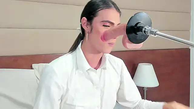 Snapshot of shantall_skinny chatting on October 2025 04:00:02 AM shantall skinny online show from October 2025 04:00:02 AM