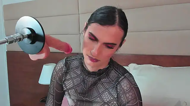 Snapshot of shantall_skinny chatting on October 2025 03:40:02 AM shantall skinny online show from October 2025 03:40:02 AM