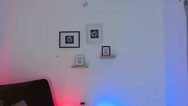 Snapshot of julian_vogue chatting on March 2025 06:45:02 PM julian vogue online show from March 2025 06:45:02 PM