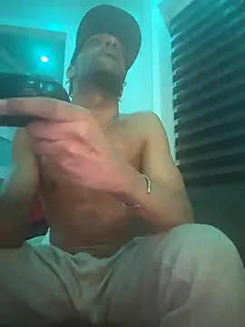 DevinLjClark online show from November 2025 08:03:02 AM