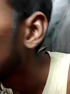 India HOT23 online show from September 2025 04:47:01 AM