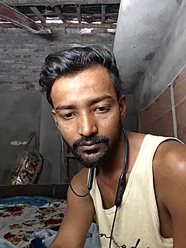 India HOT23 online show from December 2025 04:31:02 AM