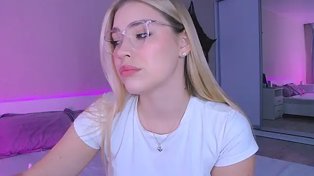 DIANAxxxDIAMOND online show from October 2025 10:06:01 AM