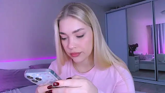 DIANAxxxDIAMOND online show from November 2025 08:58:02 AM