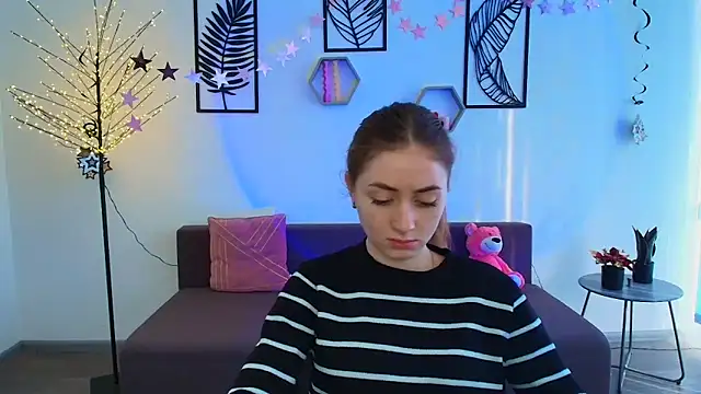 LilyHaart online show from March 2025 06:42:02 AM