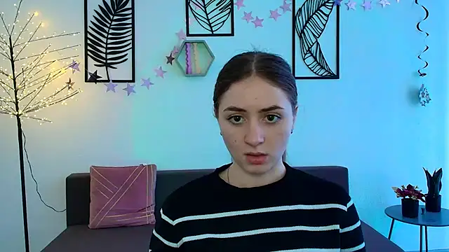 LilyHaart online show from March 2025 12:57:01 PM