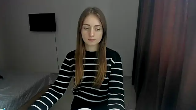 LilyHaart online show from October 2025 09:05:02 AM