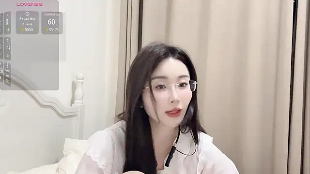 Snapshot of sexy-cc666 chatting on March 2025 02:29:01 PM sexy-cc666 online show from March 2025 02:29:01 PM