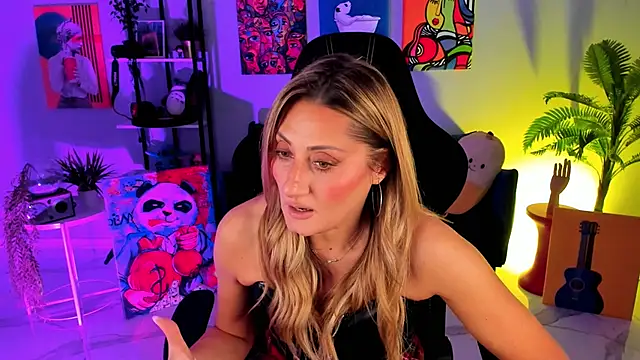 SarahAlluring online show from November 2025 11:55:02 AM