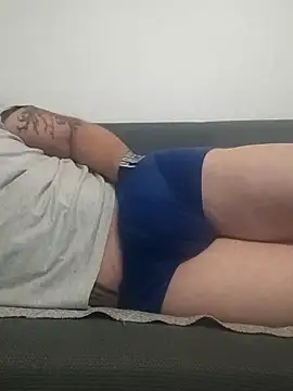 gui67675 online show from October 2025 03:43:01 AM