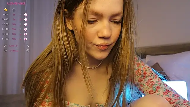 Snapshot of sinfulsmile_ chatting on March 2025 05:22:02 AM sinfulsmile online show from March 2025 05:22:02 AM