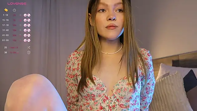 Snapshot of sinfulsmile_ chatting on March 2025 10:26:01 AM sinfulsmile online show from March 2025 10:26:01 AM