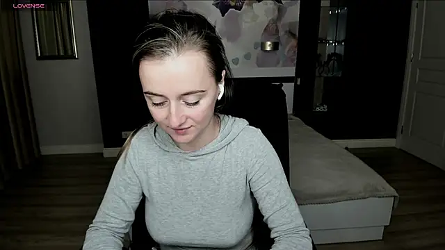 Snapshot of StasyStew chatting on October 2025 09:13:02 PM StasyStew online show from October 2025 09:13:02 PM