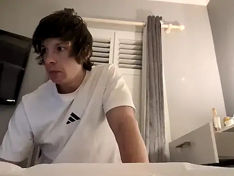 Snapshot of Nick-Ox chatting on March 2025 08:45:02 PM Nick-Ox online show from March 2025 08:45:02 PM