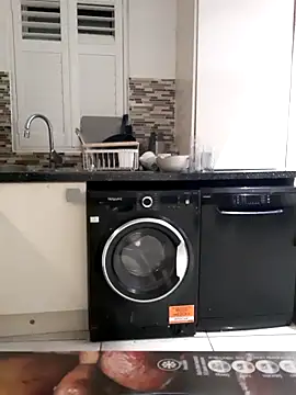 Snapshot of Nick-Ox chatting on October 2025 12:23:01 AM Nick-Ox online show from October 2025 12:23:01 AM