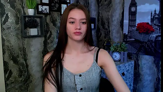 LanaTey online show from February 2026 06:01:01 AM