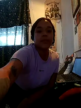IsisBathory online show from March 2025 09:05:02 PM