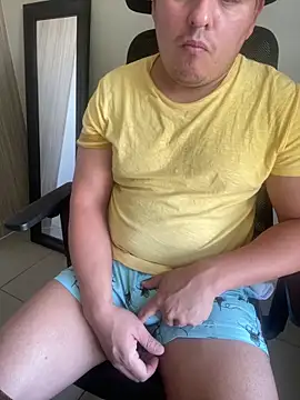 Snapshot of Gusta_bi chatting on March 2026 03:07:02 PM Gusta bi online show from March 2026 03:07:02 PM