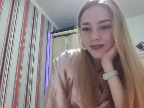 Loveyy Doveyy online show from March 2025 06:31:01 PM