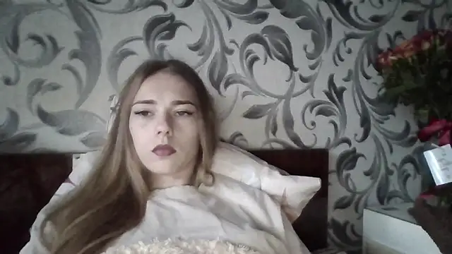 Loveyy Doveyy online show from September 2025 01:14:02 PM